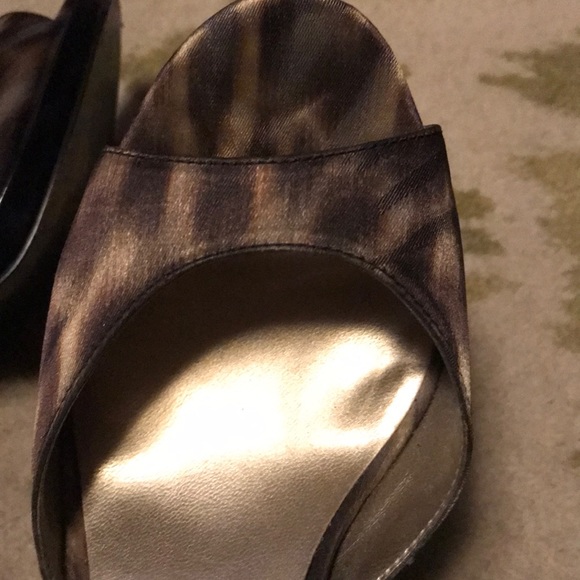 Nine West leopard print open toe mule heel - Picture 4 of 5